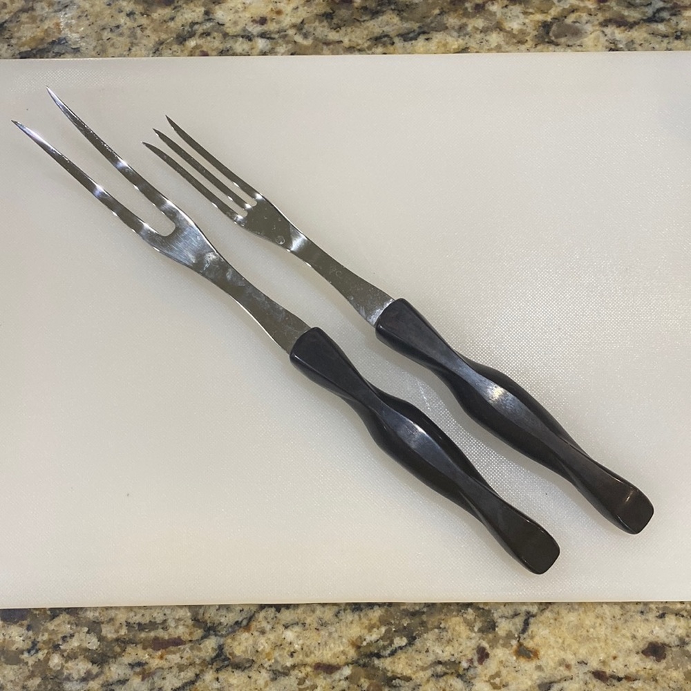 CUTCO 2 turning forks